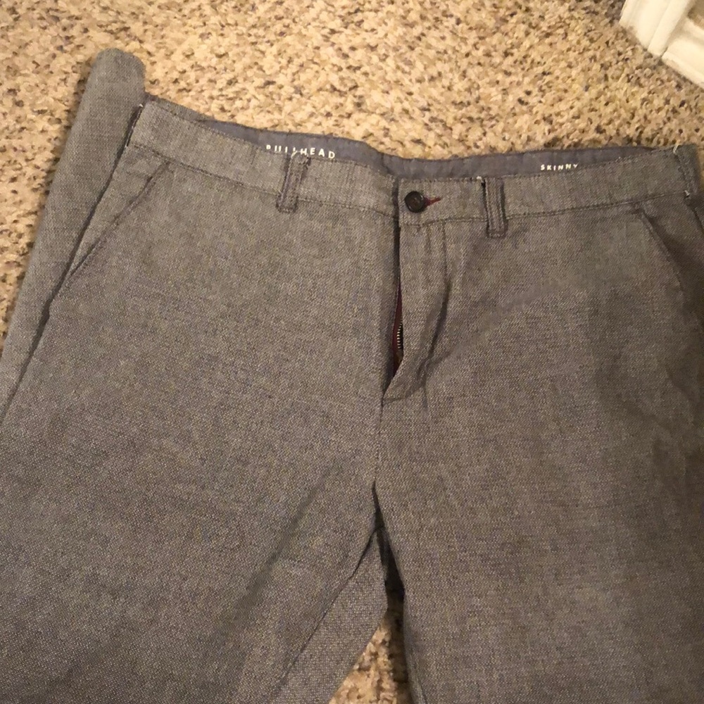 Men’s grey chinos